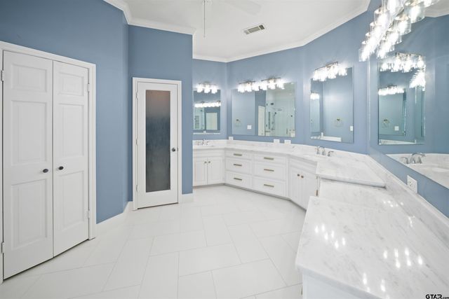1710 Brandywine Dr, Tyler, TX 75703