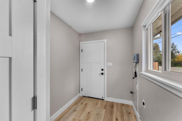 6200 Kiernan Dr, Carmichael, CA 95608