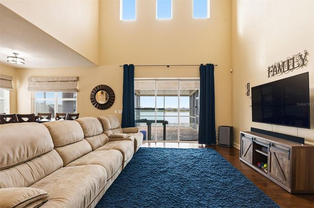 714 TANANA FALL DRIVE, Ruskin, FL 33570