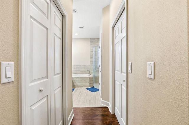 714 TANANA FALL DRIVE, Ruskin, FL 33570