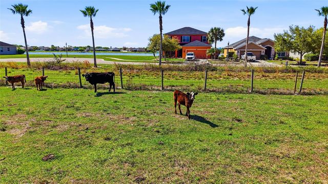 714 TANANA FALL DRIVE, Ruskin, FL 33570