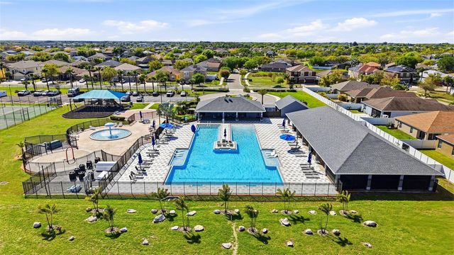 714 TANANA FALL DRIVE, Ruskin, FL 33570