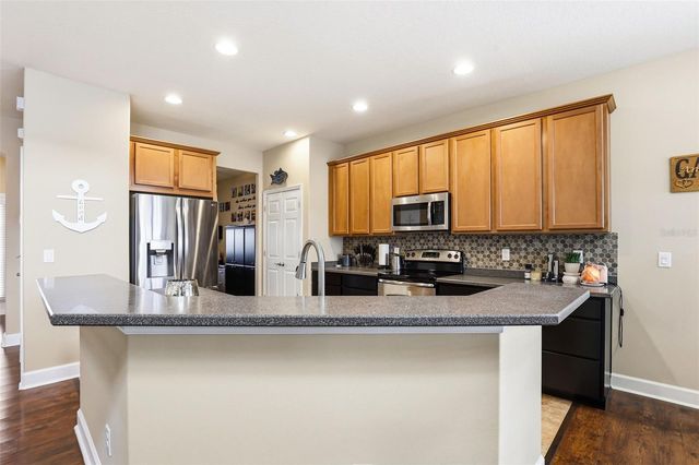 714 TANANA FALL DRIVE, Ruskin, FL 33570