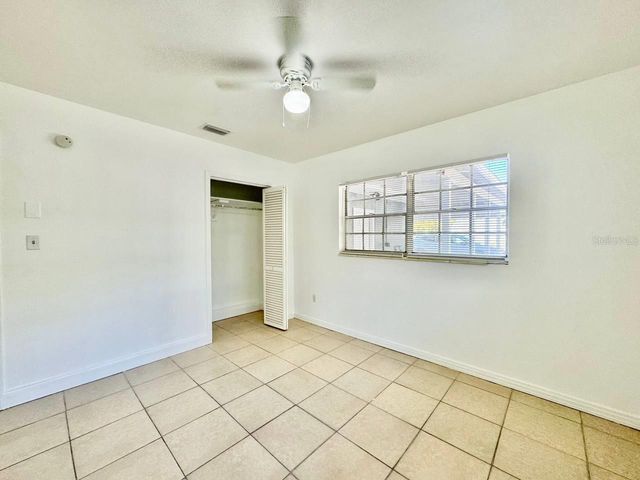 1302 E NEW ORLEANS AVENUE, Tampa, FL 33603