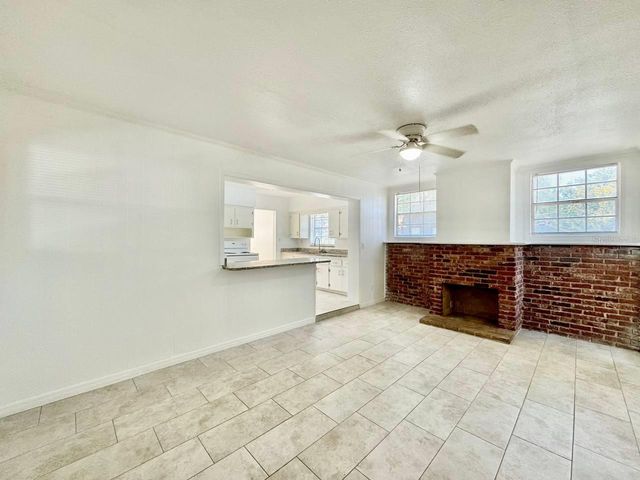 1302 E NEW ORLEANS AVENUE, Tampa, FL 33603