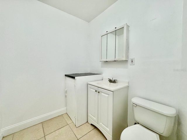 1302 E NEW ORLEANS AVENUE, Tampa, FL 33603