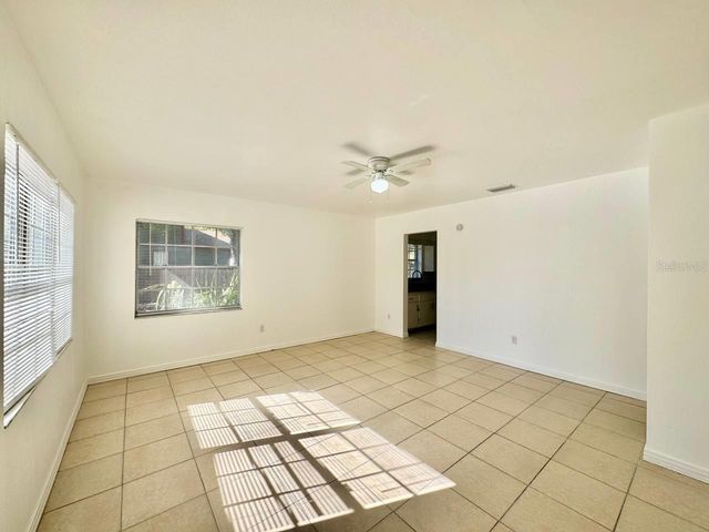 1302 E NEW ORLEANS AVENUE, Tampa, FL 33603