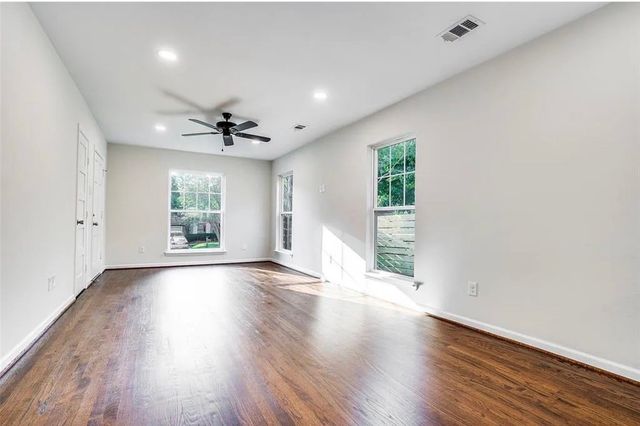 9531 Peninsula Drive, Dallas, TX 75218