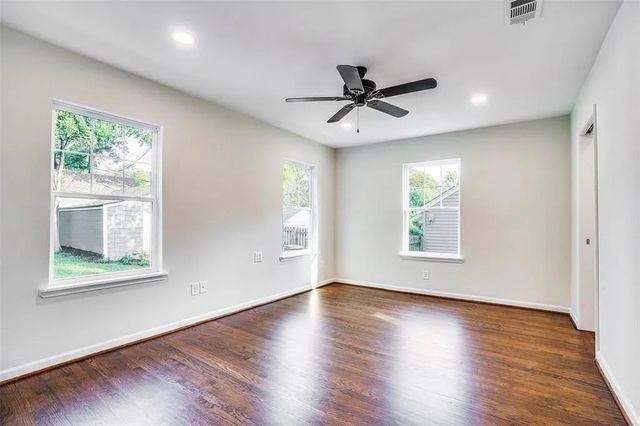 9531 Peninsula Drive, Dallas, TX 75218