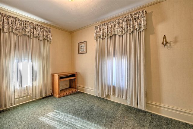 115 W 5th Ave, Derry Boro, PA 15627