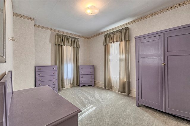 115 W 5th Ave, Derry Boro, PA 15627