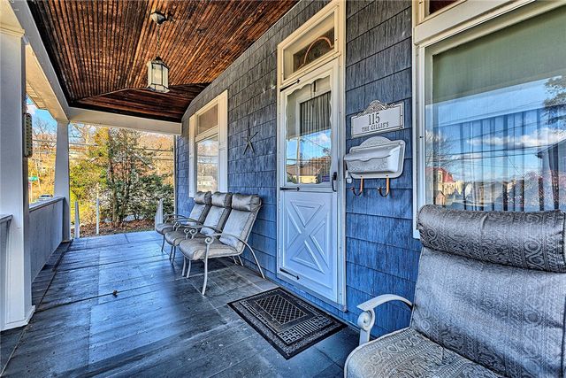 115 W 5th Ave, Derry Boro, PA 15627