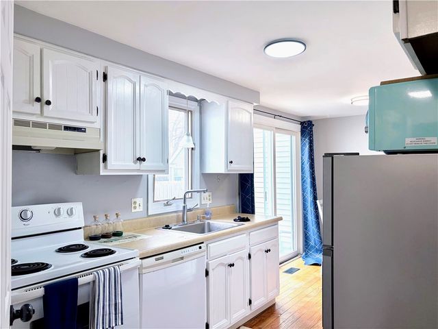 424 Upper Valley Road, Gates, NY 14624