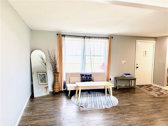 424 Upper Valley Road, Gates, NY 14624