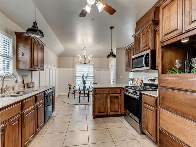 1740 N Dobbs Road, Harrah, OK 73045