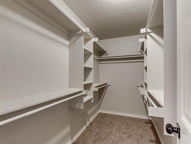 1740 N Dobbs Road, Harrah, OK 73045