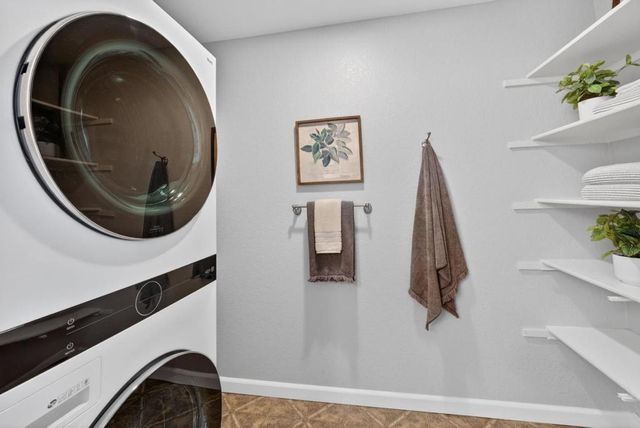 2012 La Terrace Circle, San Jose, CA 95123