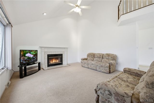 84 South Castlerock Lane, Amherst, NY 14051