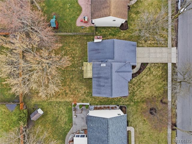 84 South Castlerock Lane, Amherst, NY 14051