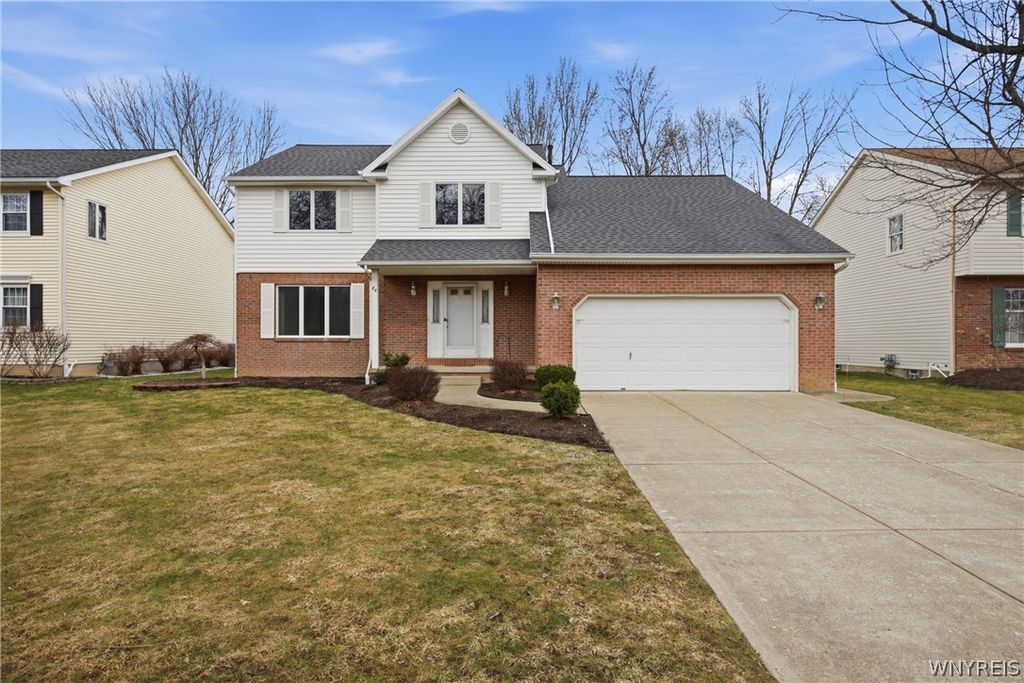 84 South Castlerock Lane, Amherst, NY 14051