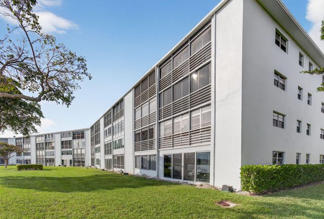 3032 Rexford B, Boca Raton, FL 33434