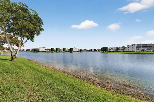 3032 Rexford B, Boca Raton, FL 33434