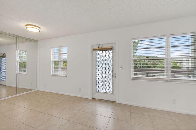 3032 Rexford B, Boca Raton, FL 33434