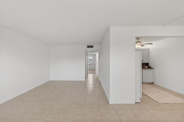 3032 Rexford B, Boca Raton, FL 33434