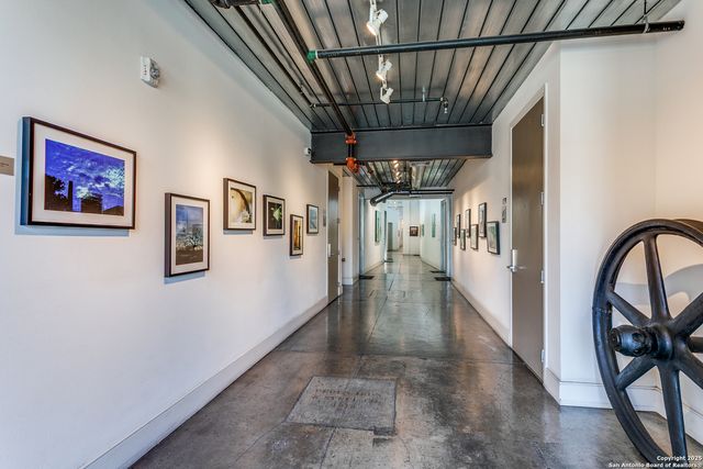 1401 S Flores St Apt 212, San Antonio, TX 78204