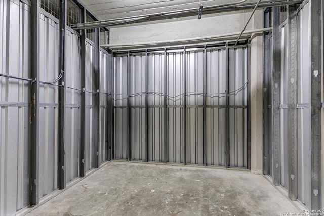 1401 S Flores St Apt 212, San Antonio, TX 78204