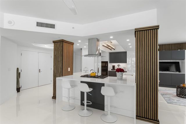 3535 S Ocean Dr 402, Hollywood, FL 33019