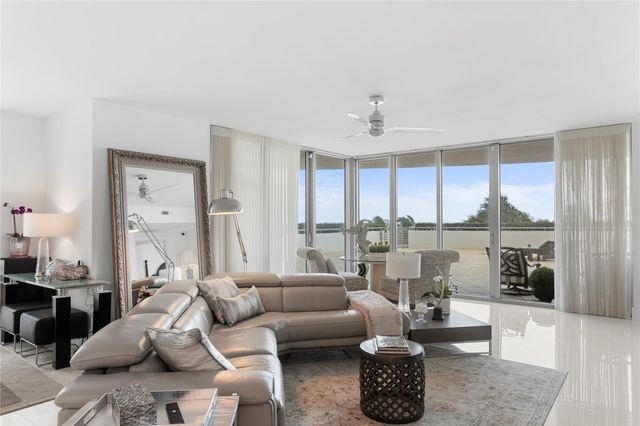 3535 S Ocean Dr 402, Hollywood, FL 33019