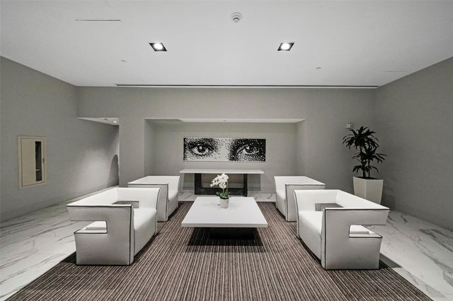 3535 S Ocean Dr 402, Hollywood, FL 33019