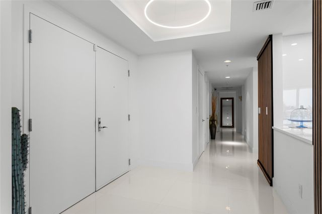 3535 S Ocean Dr 402, Hollywood, FL 33019