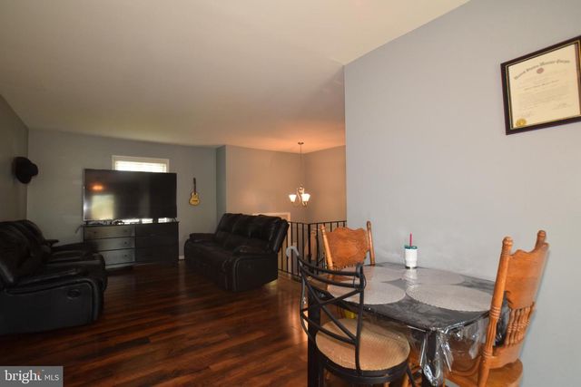 200 VIA DE ROSA DR, Stafford, VA 22556