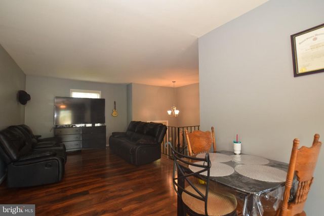 200 VIA DE ROSA DR, Stafford, VA 22556