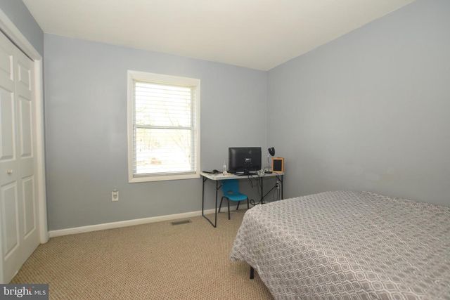 200 VIA DE ROSA DR, Stafford, VA 22556