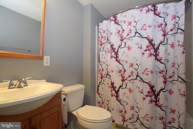 200 VIA DE ROSA DR, Stafford, VA 22556