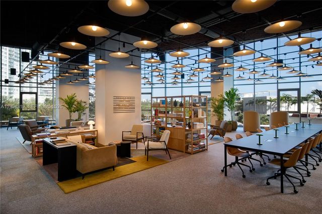 500 Alton Rd 2504, Miami Beach, FL 33139