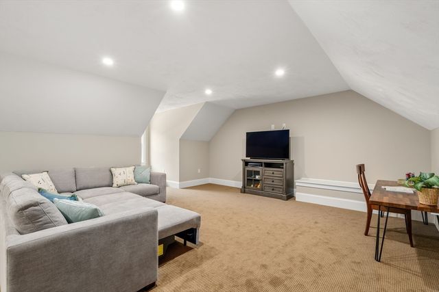 4 Twin Meadow Lane, Sudbury, MA 01776
