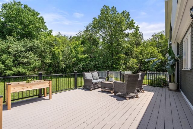 4 Twin Meadow Lane, Sudbury, MA 01776