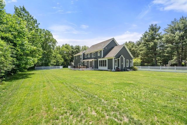 4 Twin Meadow Lane, Sudbury, MA 01776