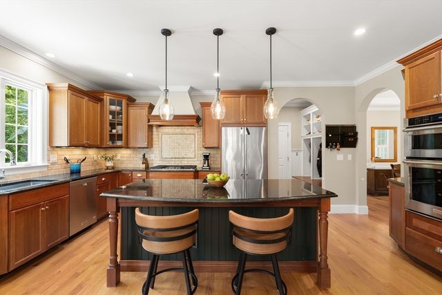 4 Twin Meadow Lane, Sudbury, MA 01776