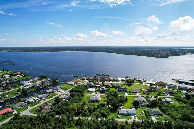 4161 REYNOLDS LANE, Port Charlotte, FL 33981