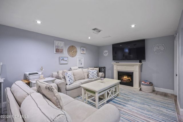 187 Washington Street, Keyport, NJ 07735