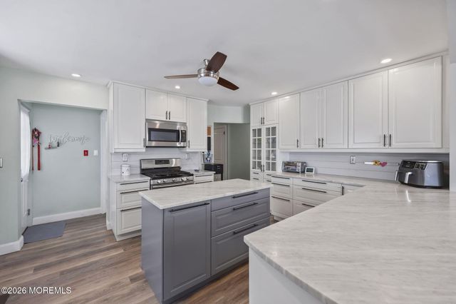 187 Washington Street, Keyport, NJ 07735