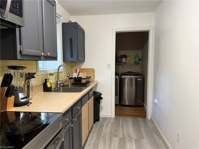 302 Goforth Drive, Thomasville, NC 27360
