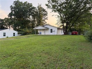 302 Goforth Drive, Thomasville, NC 27360