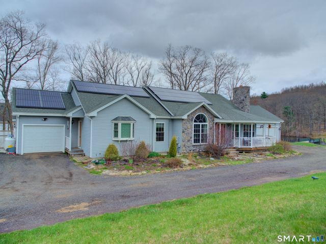 592 Ference Road, Ashford, CT 06278
