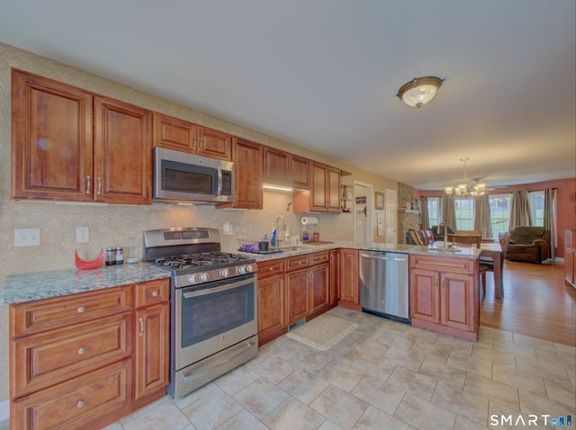 592 Ference Road, Ashford, CT 06278